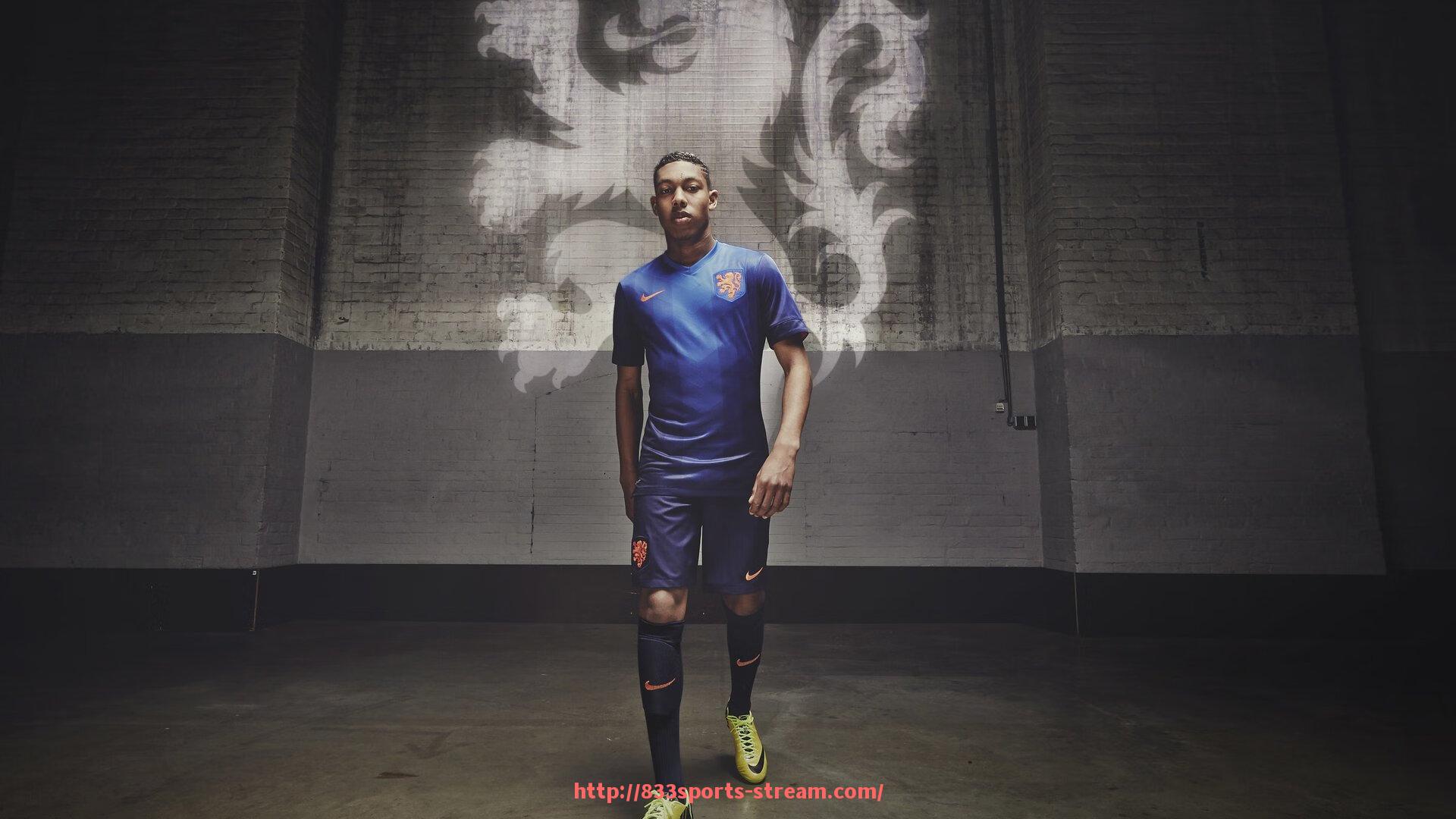 833体育直播-欧冠杯小组赛阶段规则与晋级流程详解